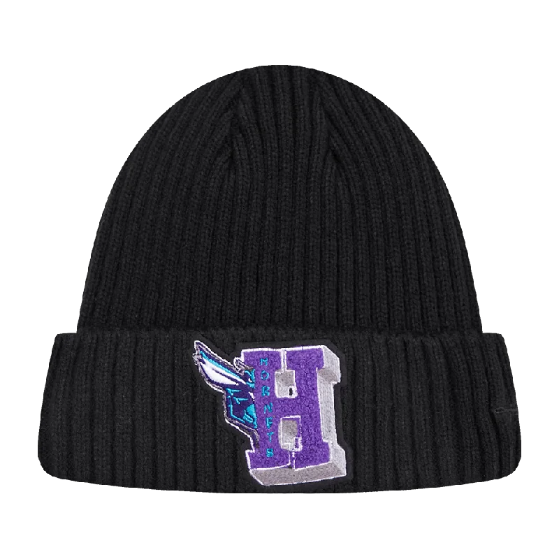 NBA CHARLOTTE HORNETS MASH UP BEANIE (BLACK)